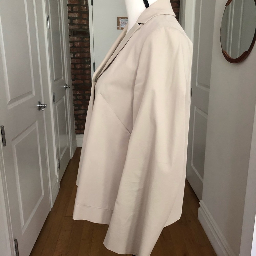 Piazza Sempione Elegant Minimalist Suit
